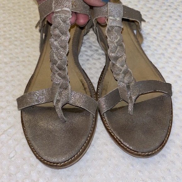 ANTHROPOLOGIE LATIGO Dreamy 8.5 Leather Flat Sandals Neutral Metallic Taupe Gray - Picture 7 of 16
